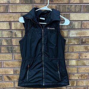 Columbia Black Women's Vest